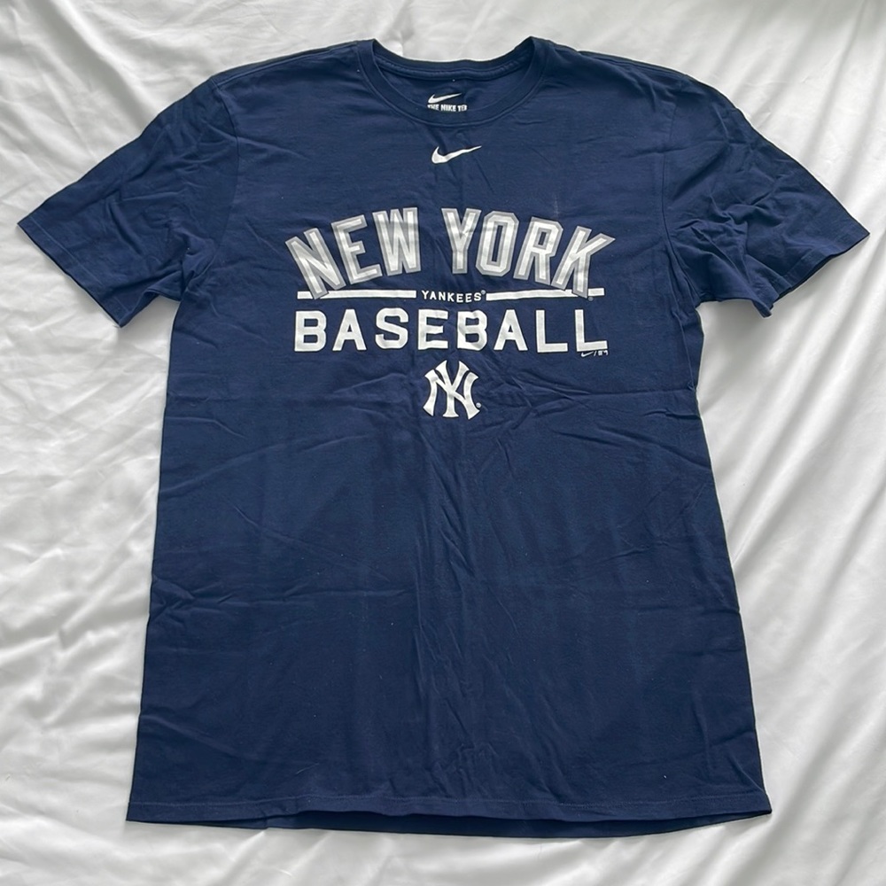Nike Yankees Tee